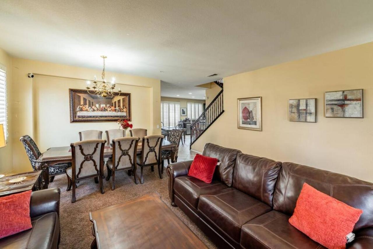 Family-Friendly 4Br Home - Spacious - Great Location Fontana Zewnętrze zdjęcie